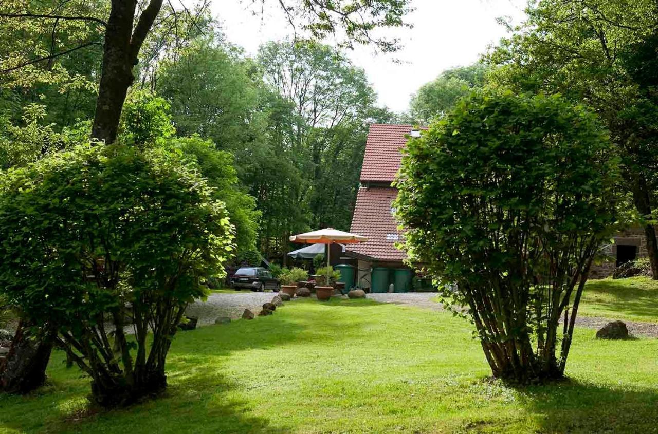Bed and Breakfast Pas De Deux Sainte-Marie-en-Chanois Exteriér fotografie
